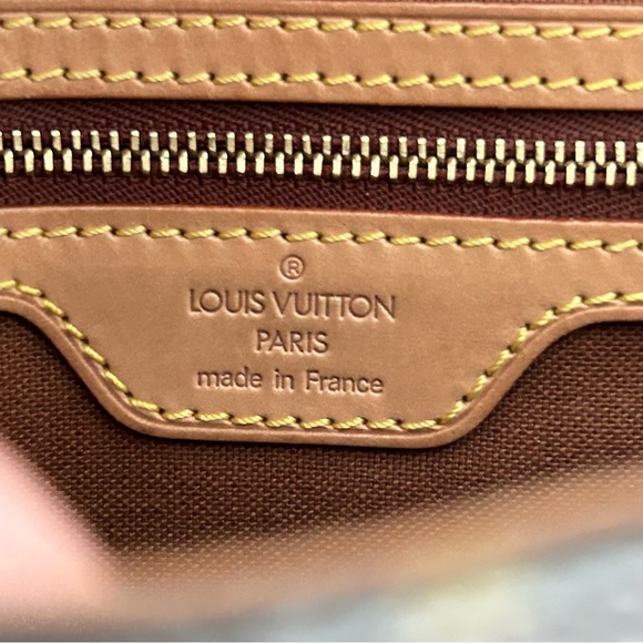 Louis Vuitton Mini Looping - Picture 9 of 14